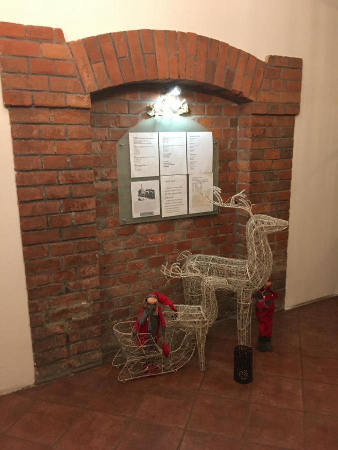 Penzion A Pivnice Varna Velká Bystřice Exterior foto