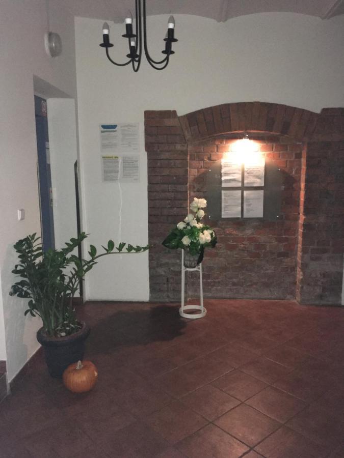 Penzion A Pivnice Varna Velká Bystřice Exterior foto